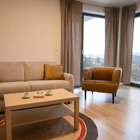 Apartment Fabulous View - Newly Equipped - Private Parking Nitra