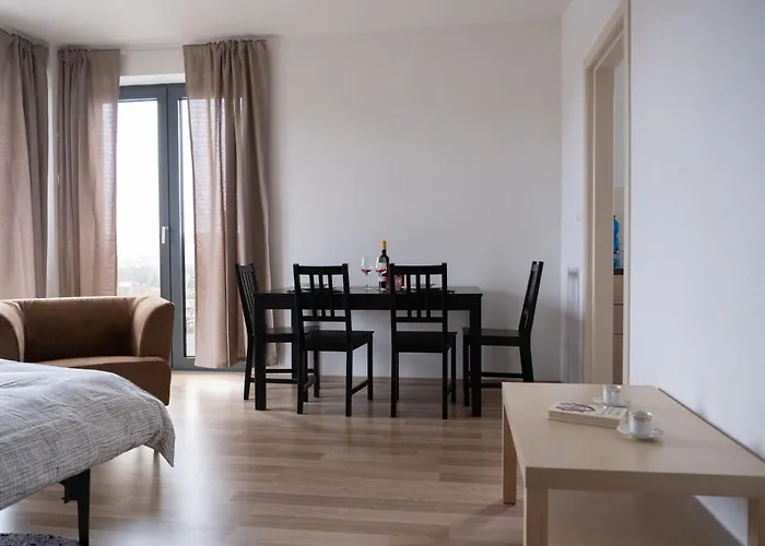 Fabulous View - Newly Equipped - Private Parking Appartamento