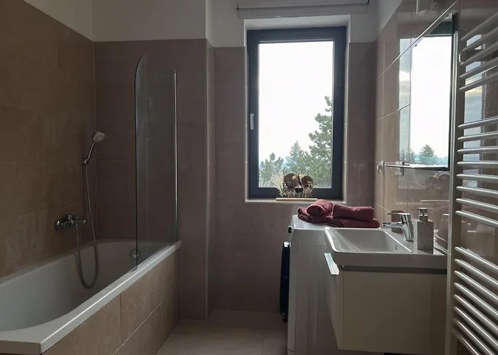 Fabulous View - Newly Equipped - Private Parking Appartamento *